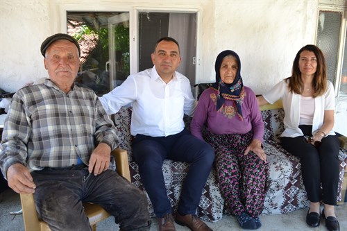 Kaymakamımız Sayın Adem Çelik ile Eşinden Şehit Ailelerine Bayram Ziyareti